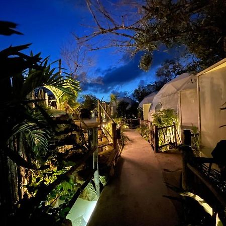 Cozy Room Near The Beach, Party Zone Тулум Екстериор снимка